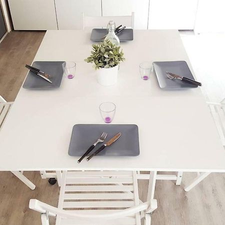 Gregbnb - Filet Suspendu ! - Parking Inclus - Climatise - Wifi -15Min Gare Toulon Buitenkant foto